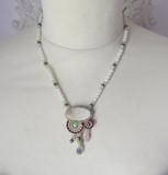 Collier brodé à l'aiguille - Collier Anis